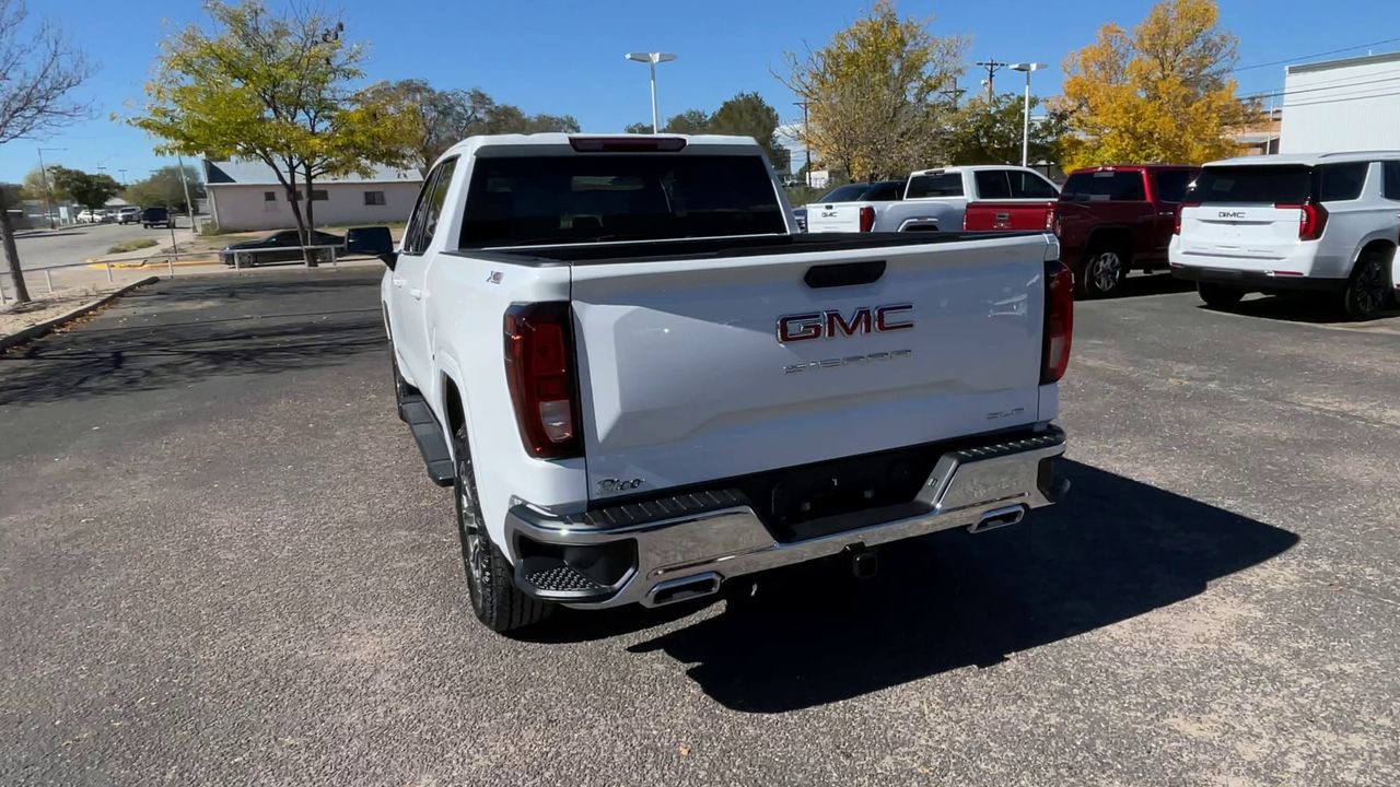 2026 GMC Sierra 1500 SLE