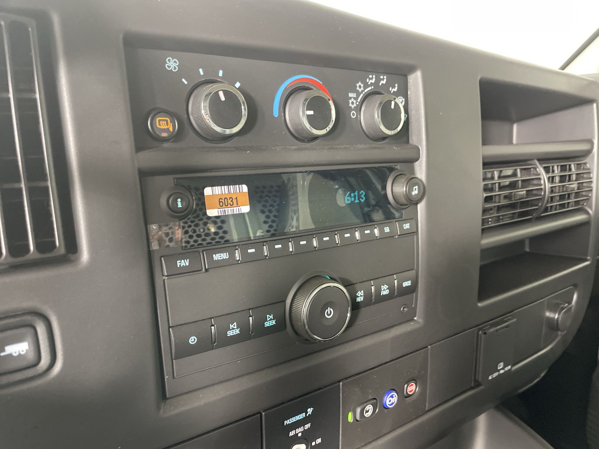 2025 GMC Savana Cargo Work Van