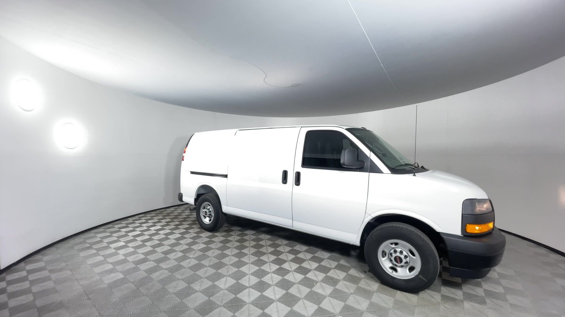 2025 GMC Savana Cargo Work Van