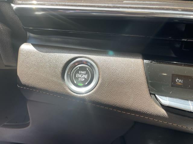 2023 Cadillac Escalade ESV 4WD Premium Luxury