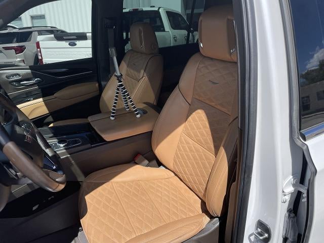 2023 Cadillac Escalade ESV 4WD Premium Luxury