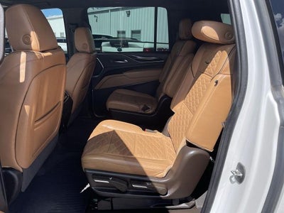 2023 Cadillac Escalade ESV 4WD Premium Luxury