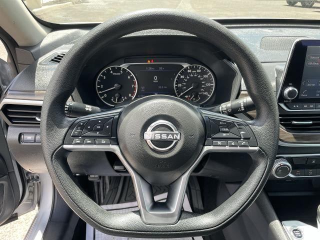 2024 Nissan Altima SV - Photo 11