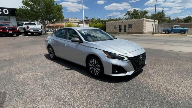 2024 Nissan Altima SV - Photo 2