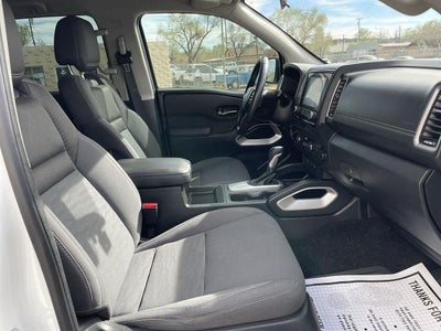 2024 Nissan Frontier SV