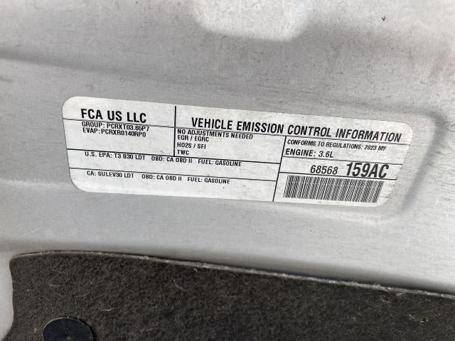 2023 Chrysler Voyager LX