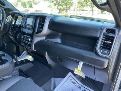 2024 RAM 3500 Tradesman Crew Cab 4x4 8' Box
