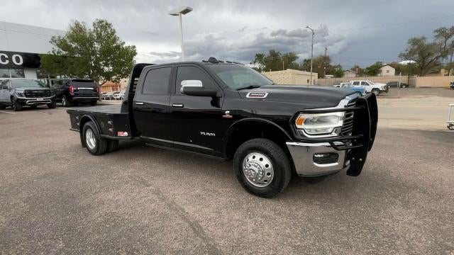 2022 RAM 3500 Laramie Crew Cab 4x4 8' Box