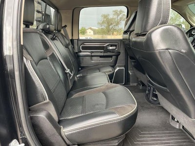 2022 RAM 3500 Laramie Crew Cab 4x4 8' Box