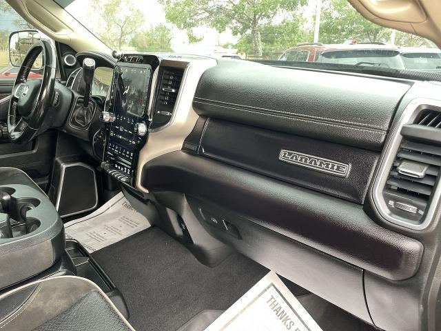 2022 RAM 3500 Laramie Crew Cab 4x4 8' Box