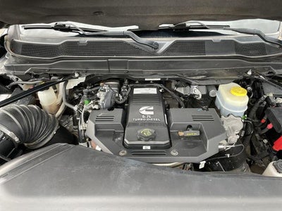 2022 RAM 3500 Laramie Crew Cab 4x4 8' Box
