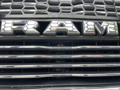 2022 RAM 3500 Laramie Crew Cab 4x4 8' Box