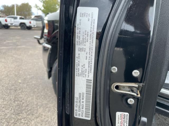 2022 RAM 3500 Laramie Crew Cab 4x4 8' Box