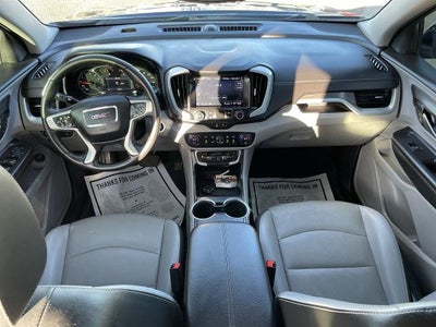 2022 GMC Terrain SLT