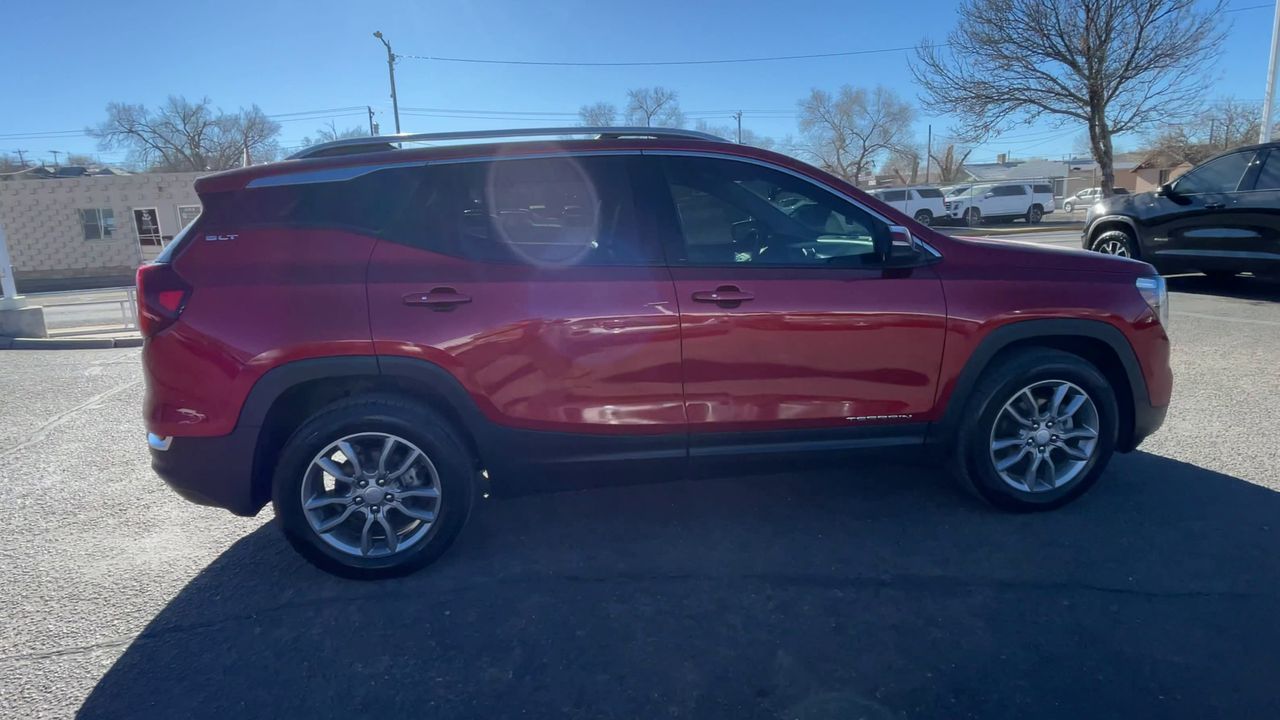 2022 GMC Terrain SLT