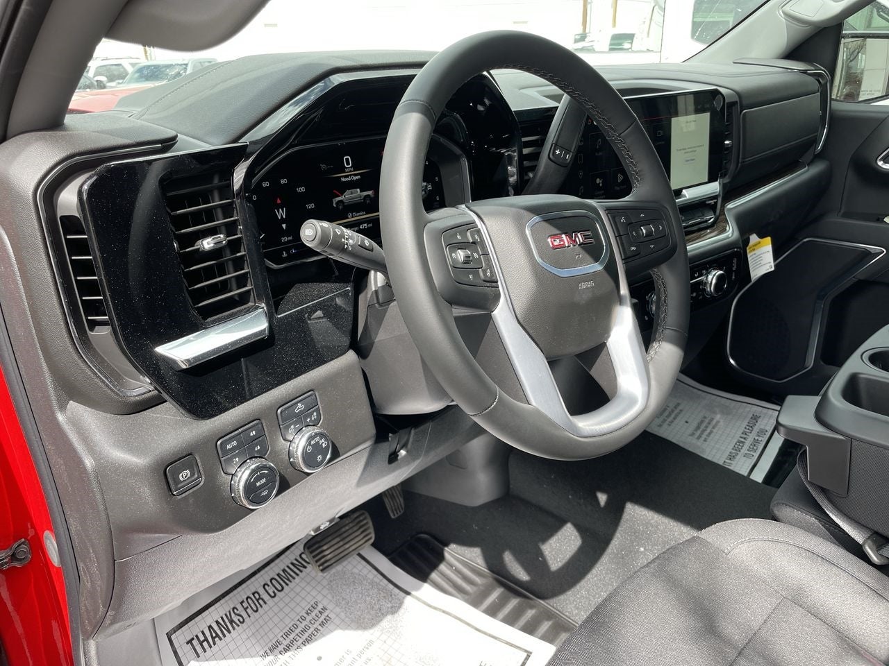 2025 GMC Sierra 1500 SLE