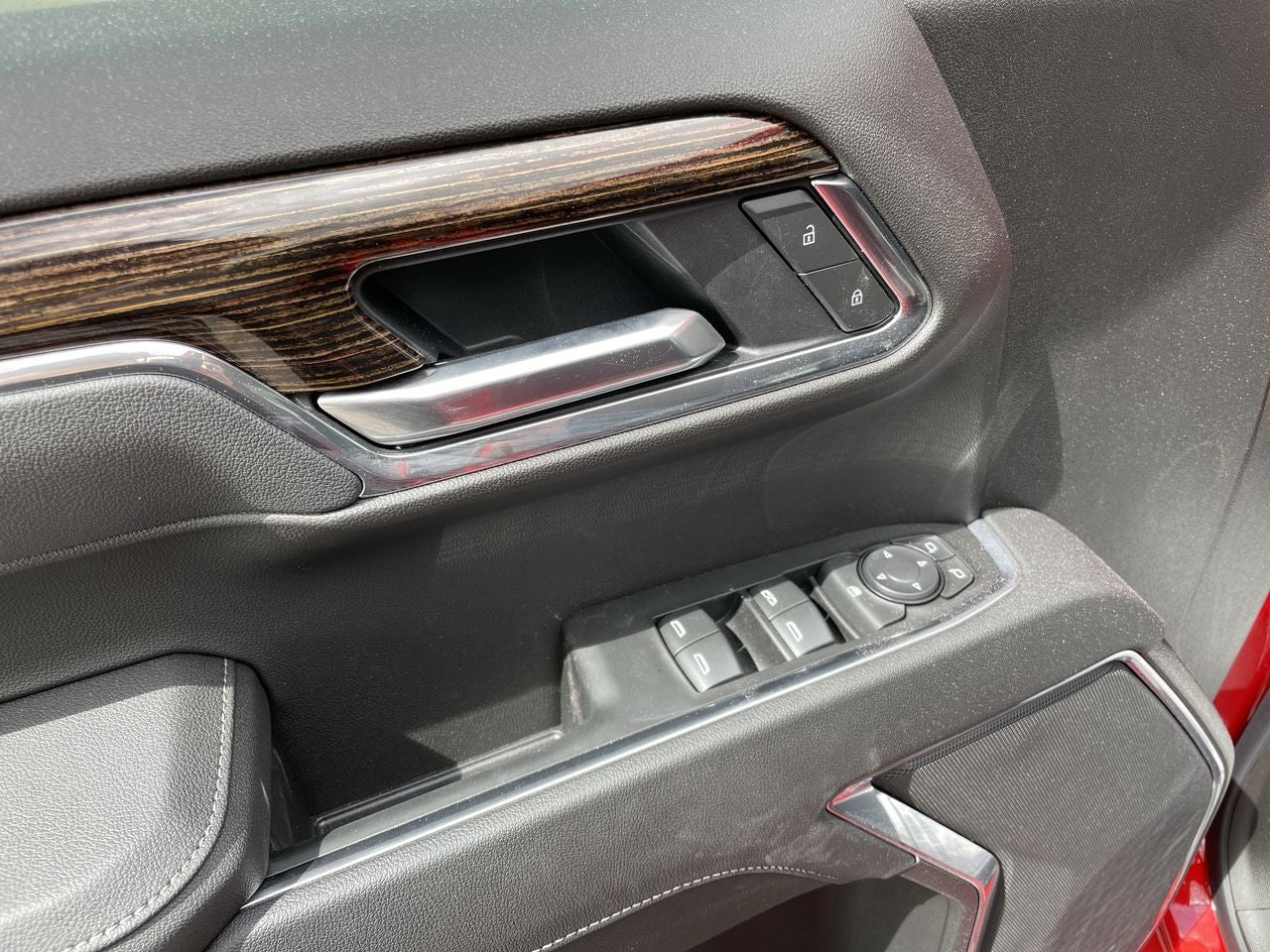 2025 GMC Sierra 1500 SLE