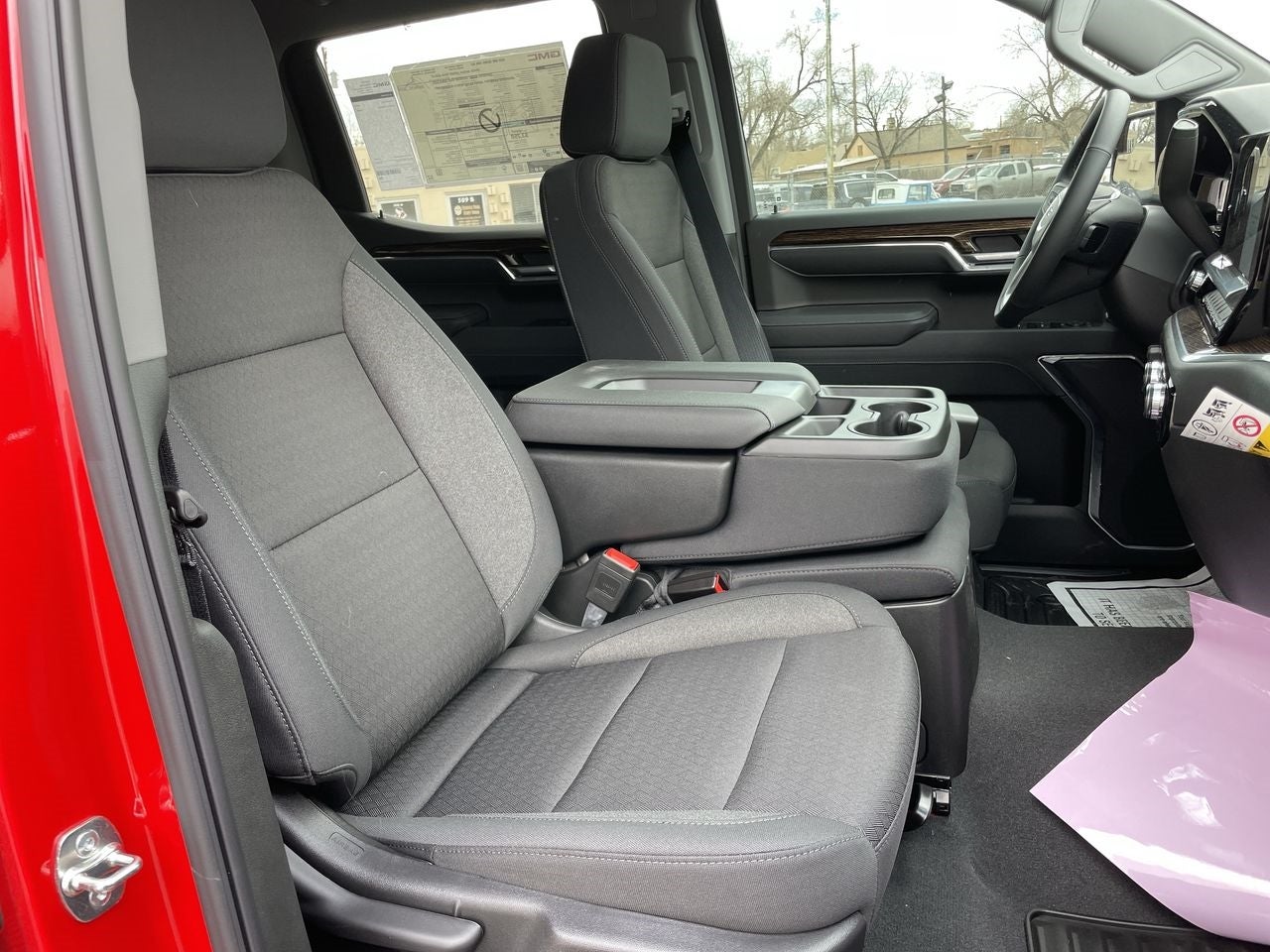 2025 GMC Sierra 1500 SLE