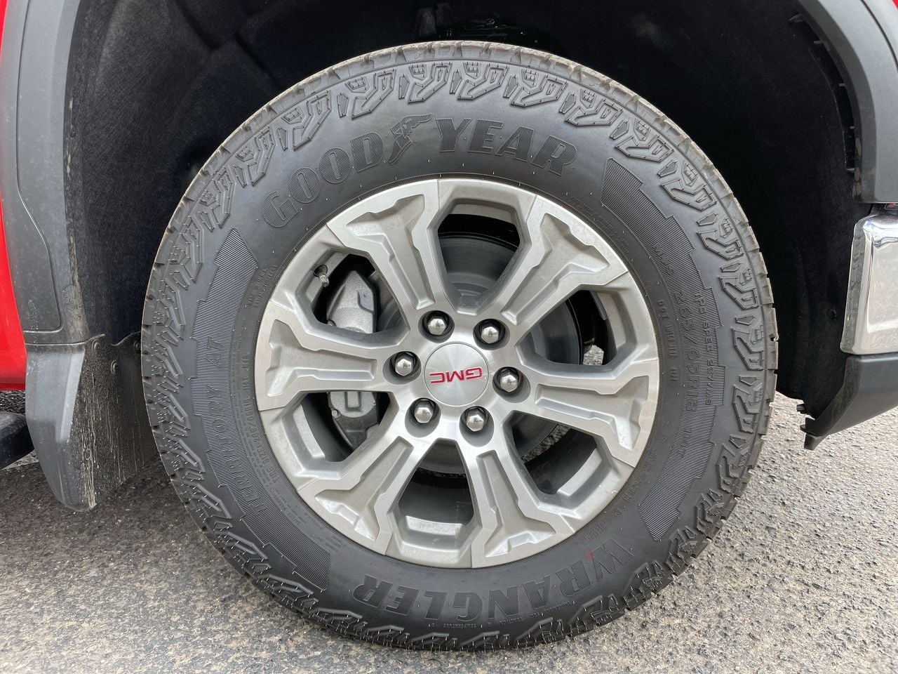 2025 GMC Sierra 1500 SLE