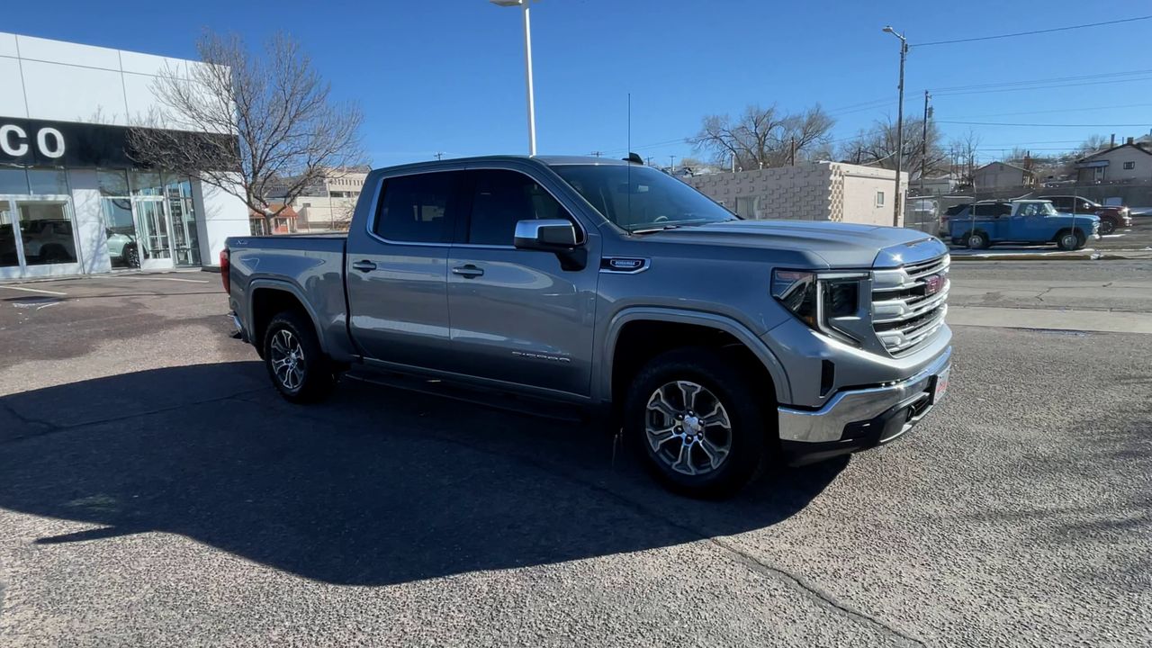 2026 GMC Sierra 1500 SLE