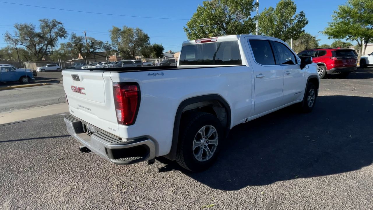 2022 GMC Sierra 1500 SLE