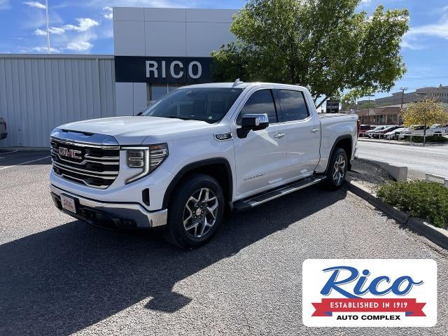 2023 GMC Sierra 4WD Crew Cab Short Box SLT's photo