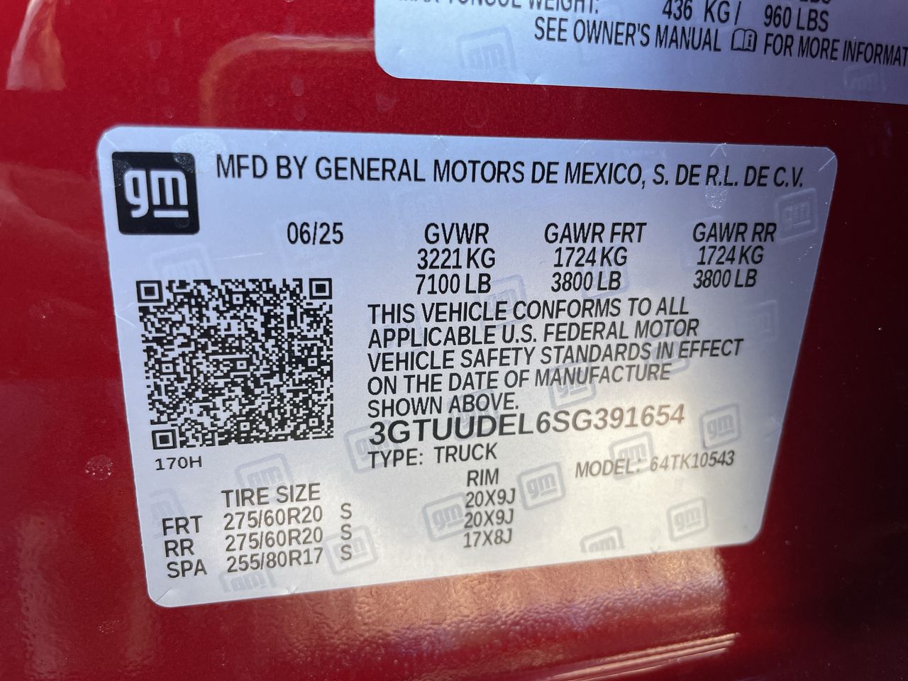 2025 GMC Sierra 1500 SLT