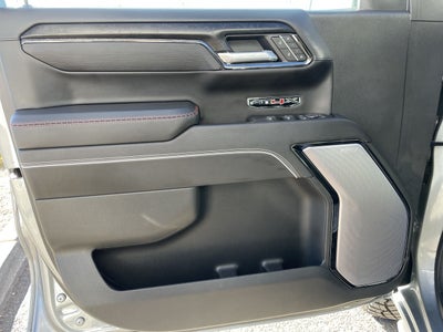 2025 GMC Sierra 1500 AT4X