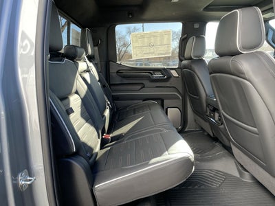 2025 GMC Sierra 1500 AT4X