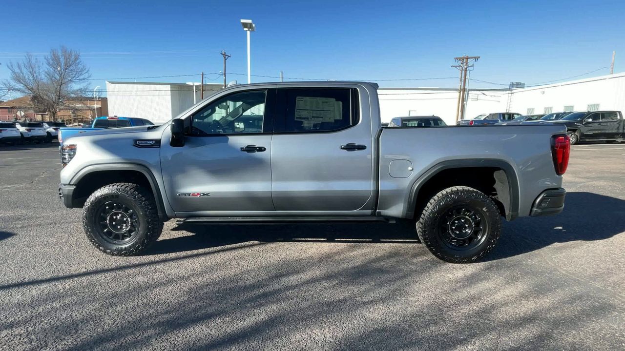 2025 GMC Sierra 1500 AT4X