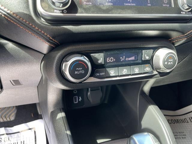 2021 Nissan Versa SR Xtronic CVT