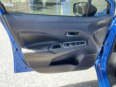 2021 Nissan Versa SR Xtronic CVT