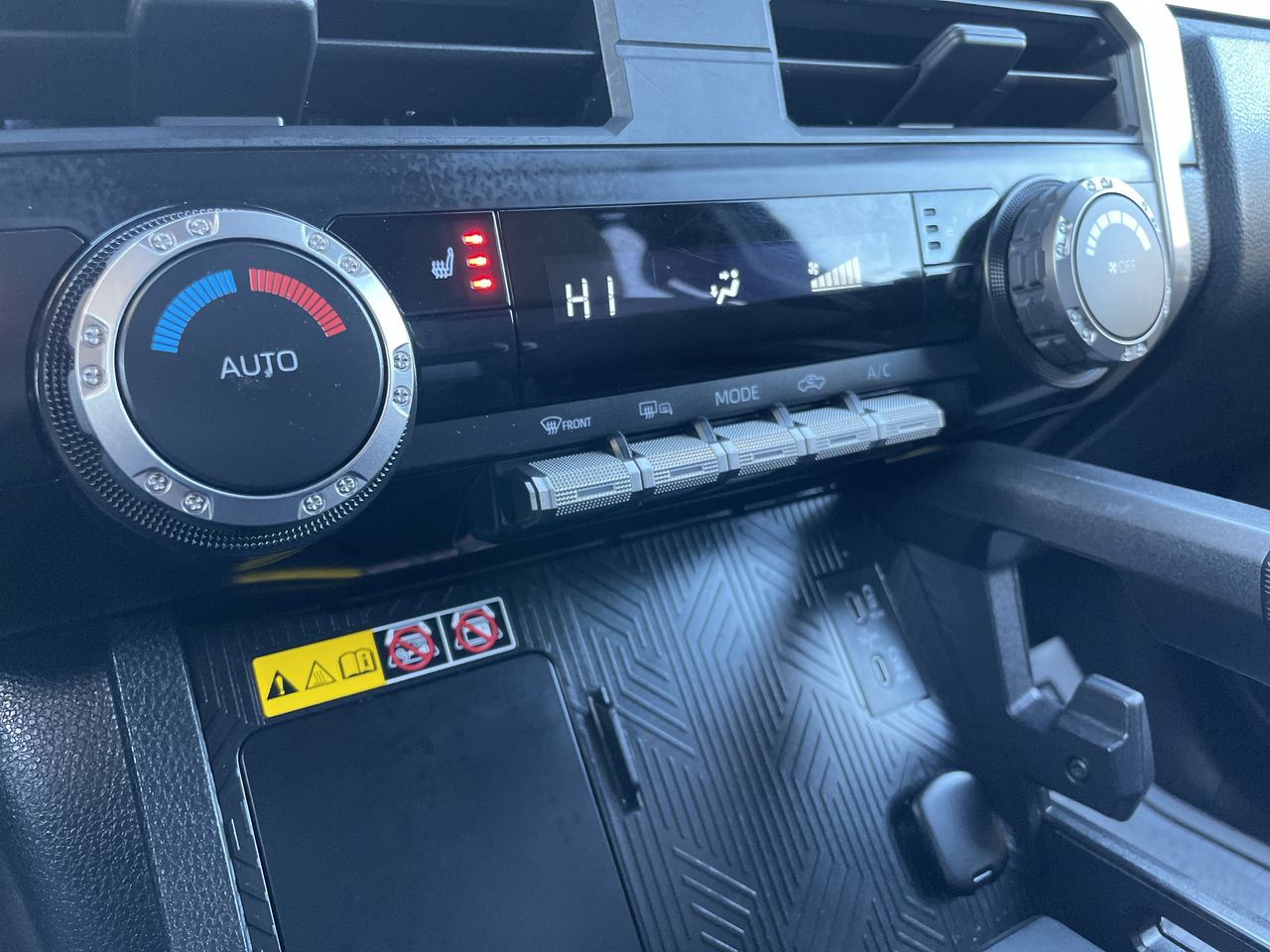 2024 Toyota Tacoma 4WD SR5