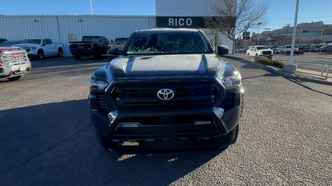 2024 Toyota Tacoma 4WD SR5
