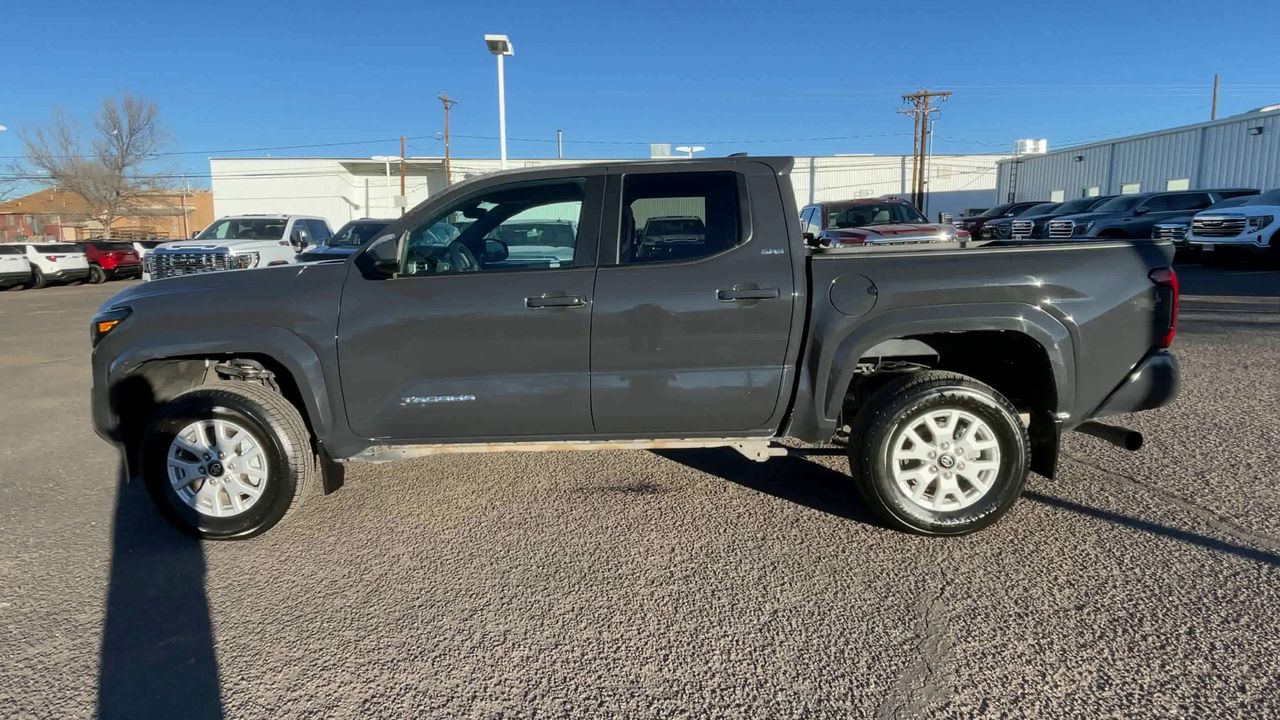 2024 Toyota Tacoma 4WD SR5