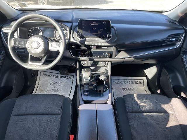 2024 Nissan Rogue SV - Photo 19