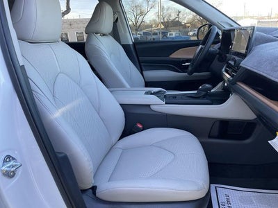 2025 Toyota Grand Highlander XLE