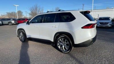 2025 Toyota Grand Highlander XLE