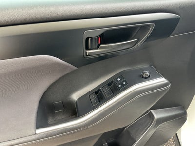 2020 Toyota Highlander LE