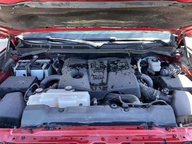 2022 Toyota Tundra 4WD SR5