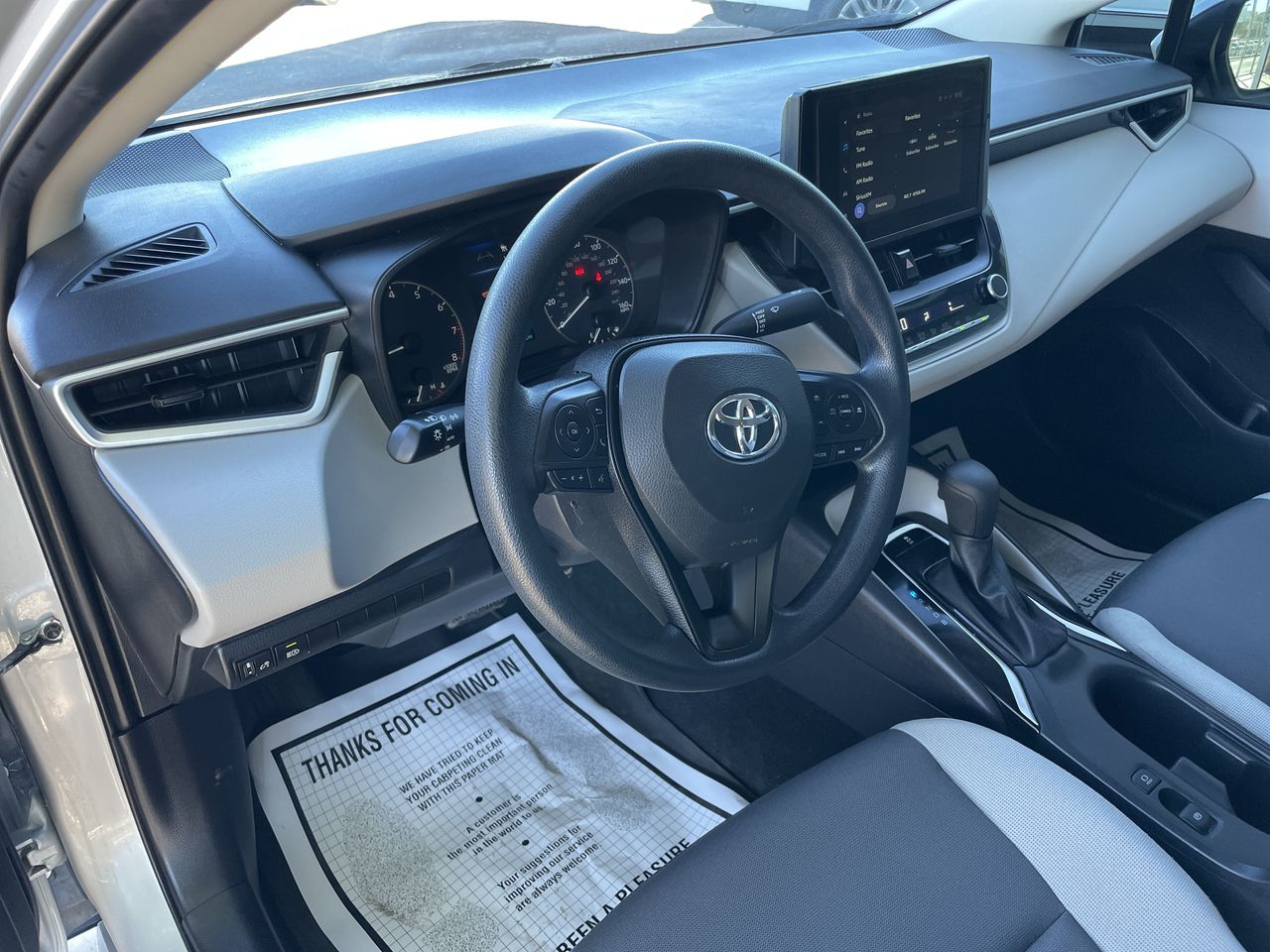 2023 Toyota Corolla LE