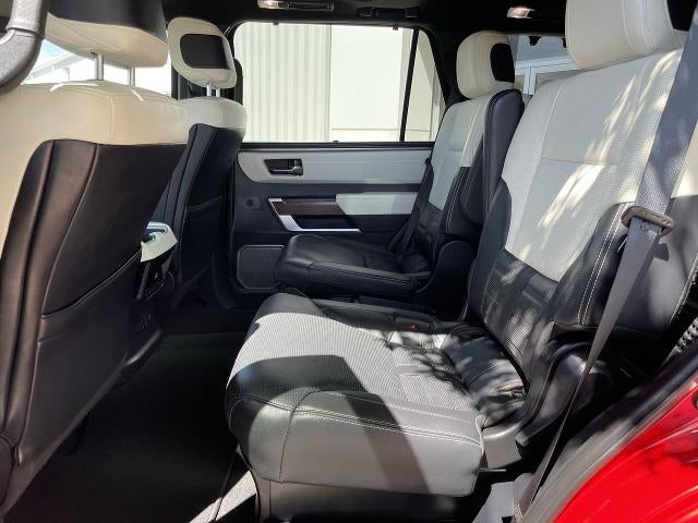 2024 Toyota Sequoia SR5