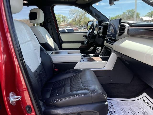 2024 Toyota Sequoia SR5