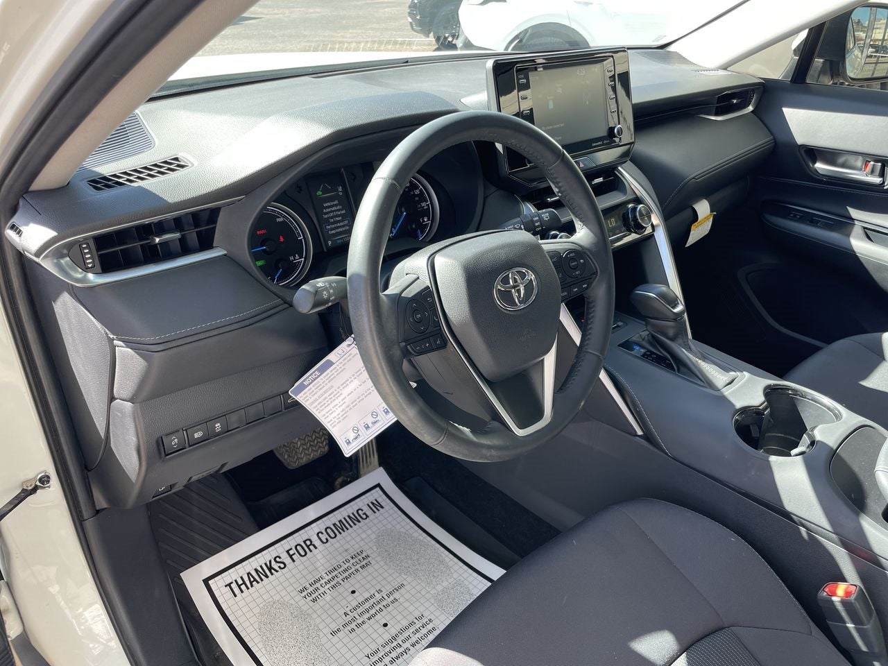 2022 Toyota Venza LE