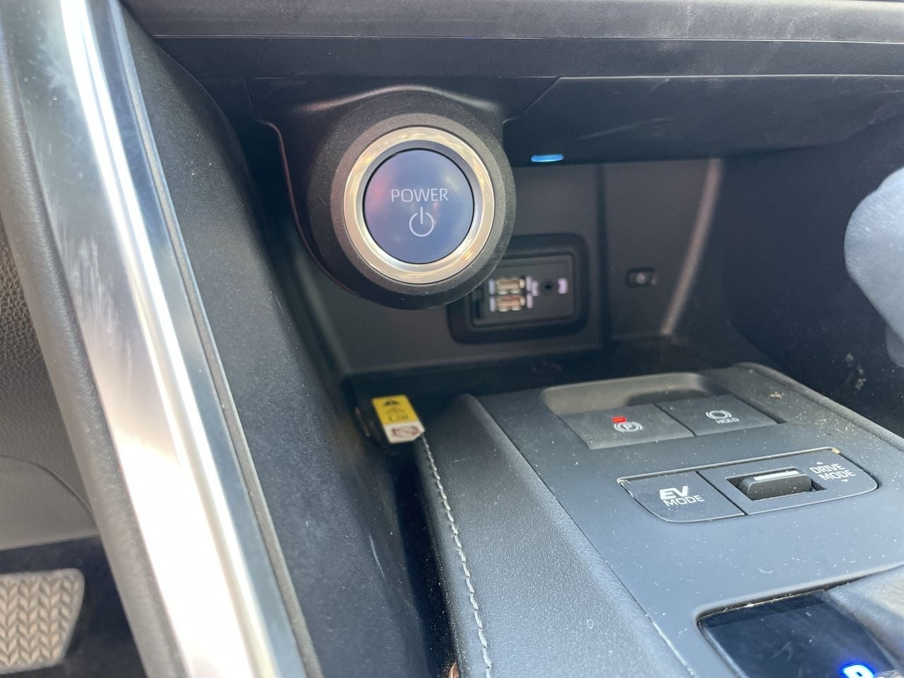 2022 Toyota Venza LE