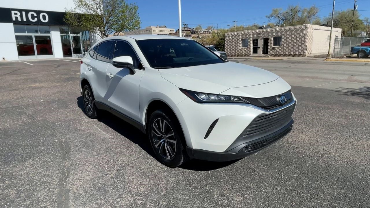 2022 Toyota Venza LE