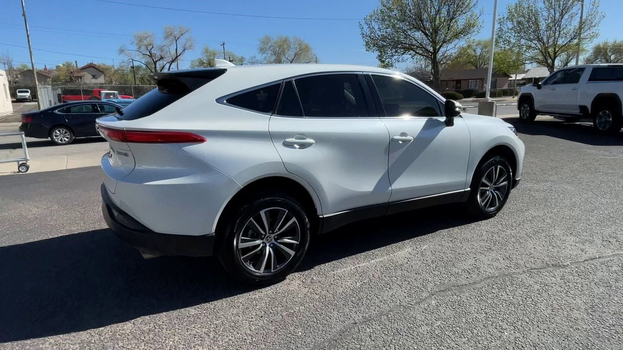 2022 Toyota Venza LE