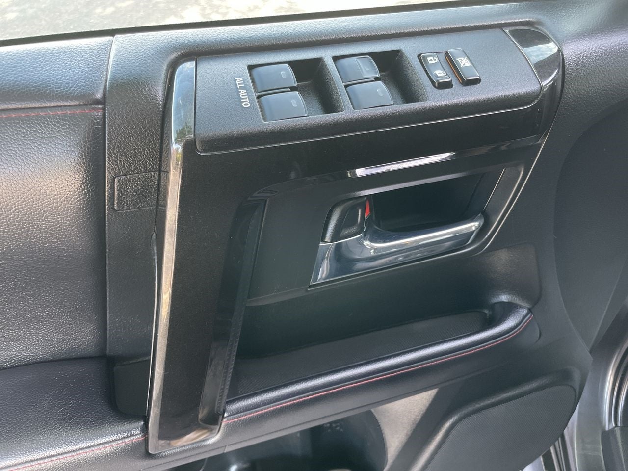 2022 Toyota 4Runner TRD Off Road