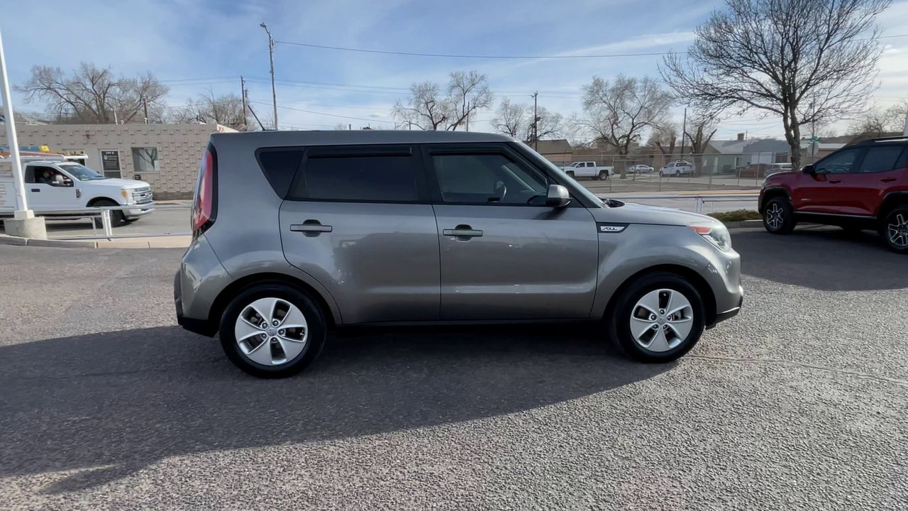 2016 Kia Soul Base